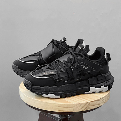 Moodsad tossud Meeste võrgust hingavad jooksuspordijalatsid Meeste vabaaja platvormiga tossud Nööriga Harajuku tänavarõivad jalatsid