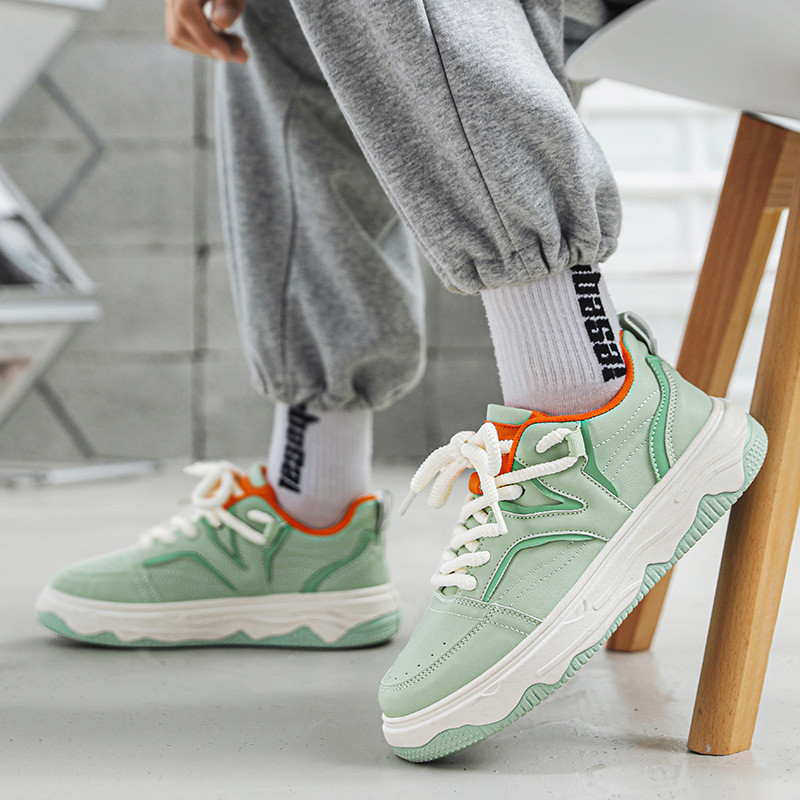 Eredeti narancssárga férfi gördeszka cipők kültéri mélyen dekoltált hip hop gördeszkacipők férfi divat platform fűzős férfi gördeszka cipők