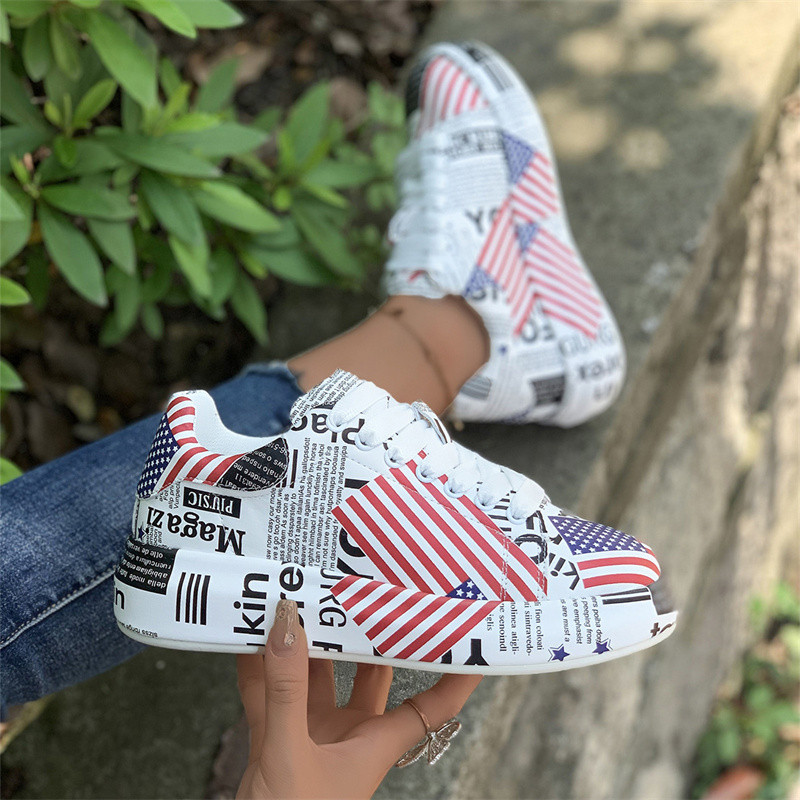 Modne bijele cipele s platformom za žene Super visoke pete Cipele s kopčom Mary Jane Cipele Ženske gotičke cipele za zabavu s debelom petom Ženske