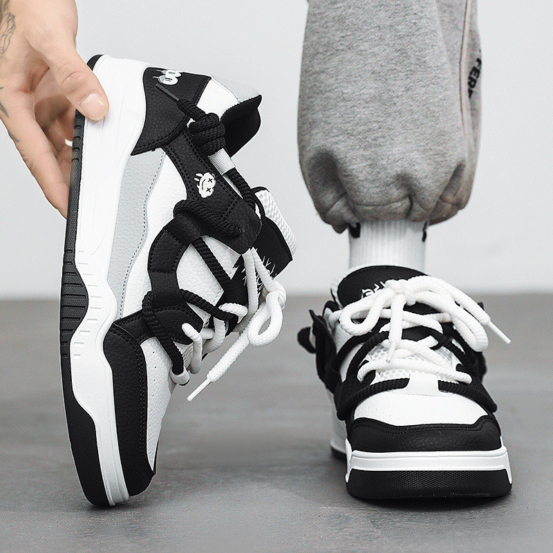 Harajuku rohelised rulajalatsid meestele Nahast meeste vabaaja tossud koos platvormiga Mood mugavad meeste rulajalatsid