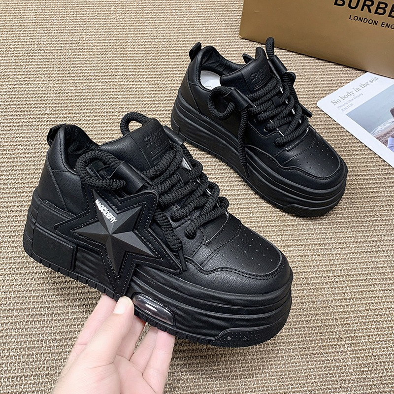 2023 új tavaszi női vaskos tornacipők Dizájner Apa Cipők Platform Ulzzang Bőr Cipők Őszi légáteresztő alkalmi sportcipők