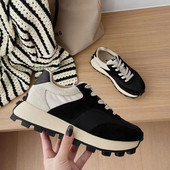 Divatos női tornacipők 2023 tavasz Új luxus alkalmi csúszásmentes platformcipő Klasszikus gumicipő Teniszcipők Ingyenes szállítás