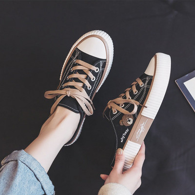Comemore Γυναικεία Βουλκανιζέ παπούτσια από καμβά Flats Casual εσπαντρίγιες για γυναίκες Spring Lady Black White Bear Lace Up Sneakers