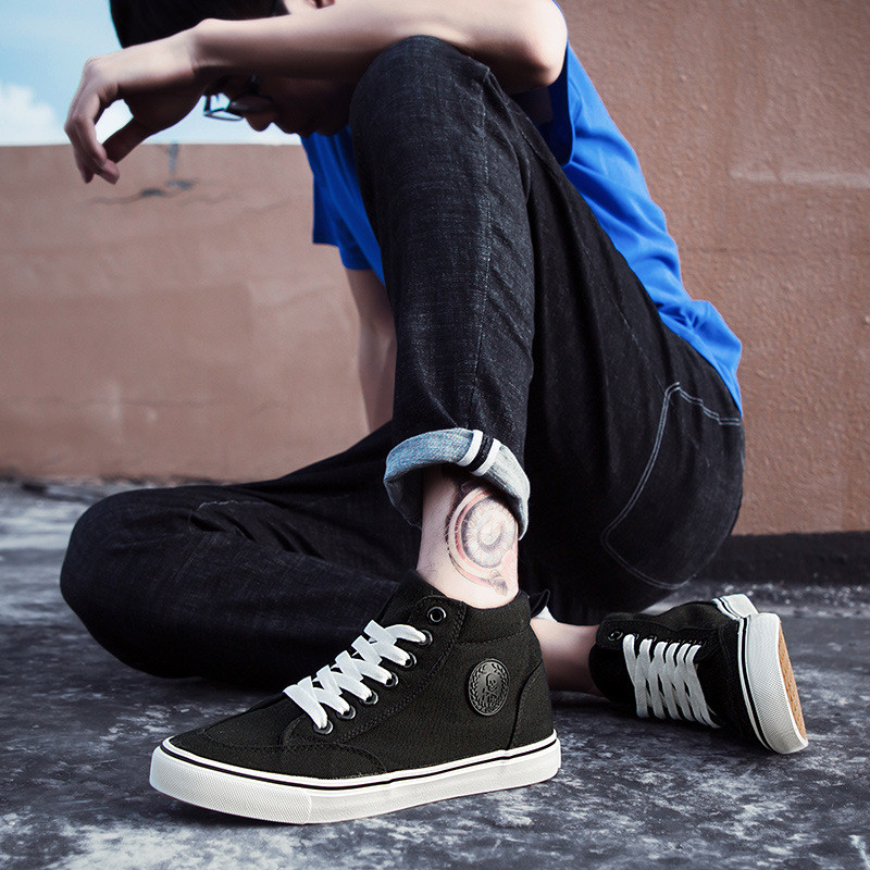 Visoke platnene muške cipele Udobne muške vulkanizirane cipele Modne luksuzne muške ležerne cipele Prozračne tenisice Muške Erkek Ayakkabı