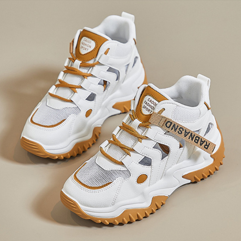 2023-as nyári légáteresztő diáksportcipők Új, magas felső üreges Daddy cipők Női alkalmi magasító cipők