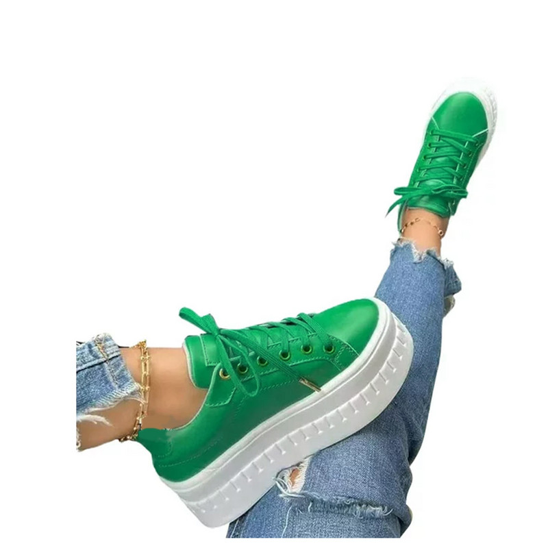 2023 Ženske tenisice Jednobojne Pu Bijele cipele Visina za skejtbord Platforma Vulkanizirane ležerne zimske ženske ravne cipele na vezanje