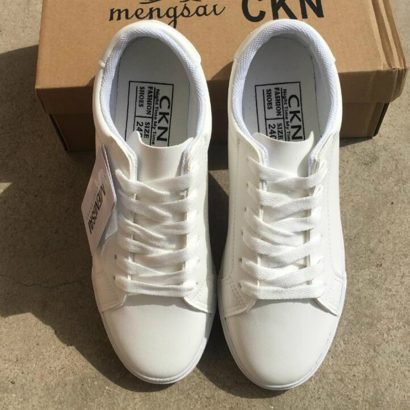 Νέα γυναικεία παπούτσια καθημερινά κολεγιακό στυλ Παντός τύπου με κορδόνια, λευκά επίπεδα παπούτσια από καμβά Αντιολισθητικά, ανθεκτικά στη φθορά Απλά αθλητικά παπούτσια