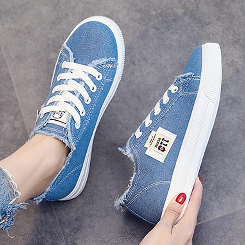 Fehér vászoncipő Légáteresztő lányok hétköznapi tornacipők 2023 Klasszikus fűzős farmer tornacipő női