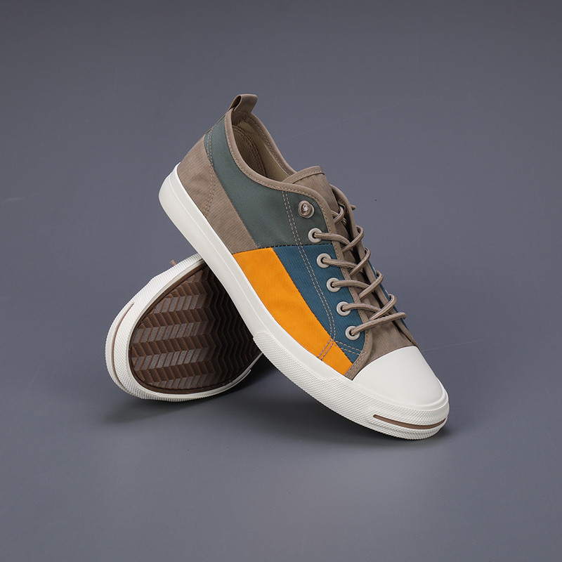 Kevadsuvi Retro segavärvidega Meeste rulajalatsid Kerged hingavad spordijalatsid Meeste tasapinnalised libisemiskindlad meeste lõuenditossud