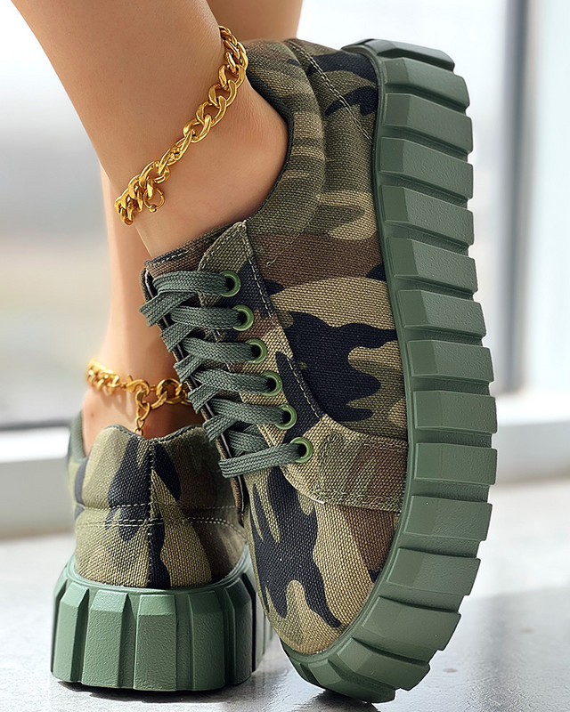 Ženska obuća Ležerna obuća Sportska odjeća s kamuflažnim printom Platnene tenisice s platformom na vezanje