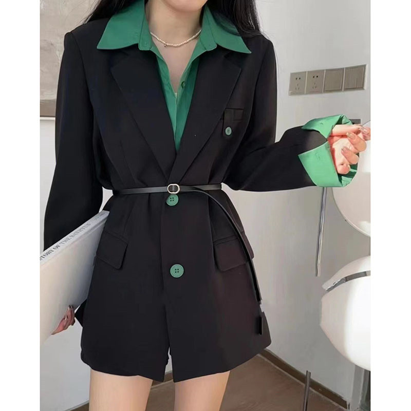 Ταμπεραμέντο Ψεύτικο κοστούμι δύο τεμαχίων φθινόπωρο 2023 Νέο γυναικείο μπλέιζερ μόδας αντίθεση χρώματος Casual λεπτό ευέλικτο μικρό κοστούμι γυναικείο
