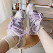 Soe soodusmüük Lillad tossud Naiste spordijalatsid paeltega paks tald rula disain Patsid vabaaja naiste kingad jalatsid