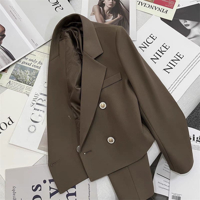 Διπλό λευκό μικρό γυναικείο κοστούμι ανοιξιάτικο φθινοπωρινό παλτό Γυναικείο casual λεπτό ταμπεραμέντο Μακρυμάνικο κοντό blazer γυναικεία μπλουζάκια
