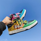 Trend muške tenisice s grafitima Cool muške vulkanizirane cipele Modna niska cipela s printom Ležerne sportske ravne cipele za skejtbording Više odgovara