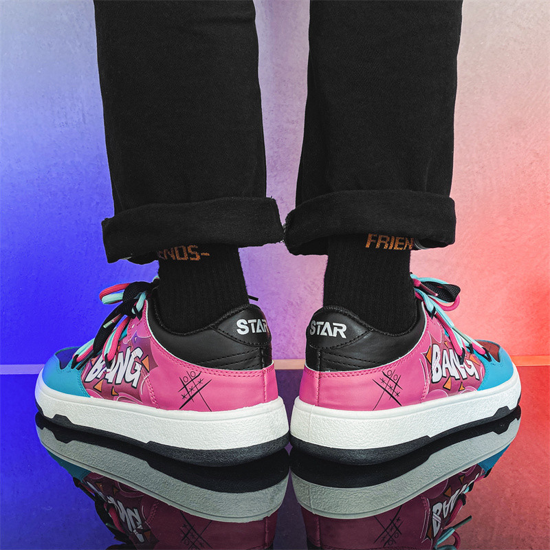 Trend muške tenisice s grafitima Cool muške vulkanizirane cipele Modna niska cipela s printom Ležerne sportske ravne cipele za skejtbording Više odgovara