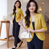 Sieviešu bleizeri jakas 2023. gada jaunais pavasara vasaras trīs ceturtdaļas piedurknes ar vienu pogu, universāls uzvalks, sieviešu biroja sieviešu žakete