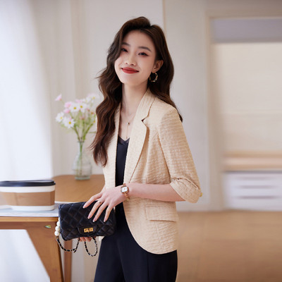 Sieviešu bleizeri jakas 2023. gada jaunais pavasara vasaras trīs ceturtdaļas piedurknes ar vienu pogu, universāls uzvalks, sieviešu biroja sieviešu žakete