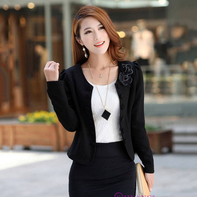 Novo 2023 proljeće jesen kratko odijelo ženski kaput dugih rukava korejski uski modni jednobojni uredski elegantni blejzer ženske majice