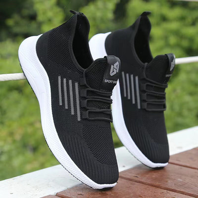 Suvised meeste kingad uus mood valge hingav võrgust spordijalatsid meeste madala nööriga nööriga põrutusi summutavad jooksujalatsid