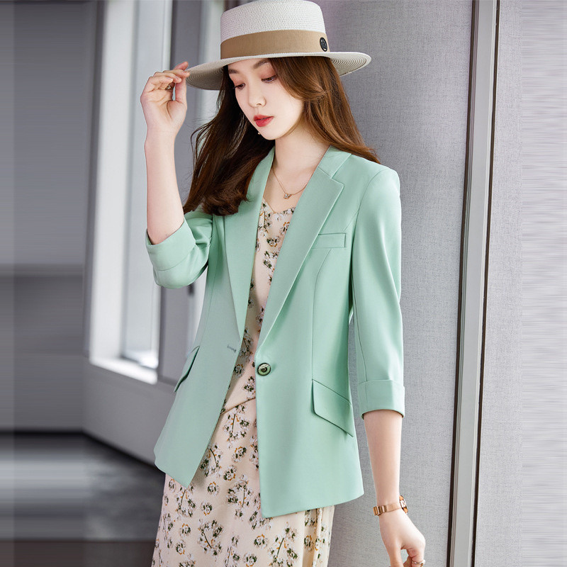Kolmveerandvarrukatega roheline ülikonnajope Naiste kevadsuvi uus mood Temperament lühike vabaaja õhuke elegantne bleiser naiste topid