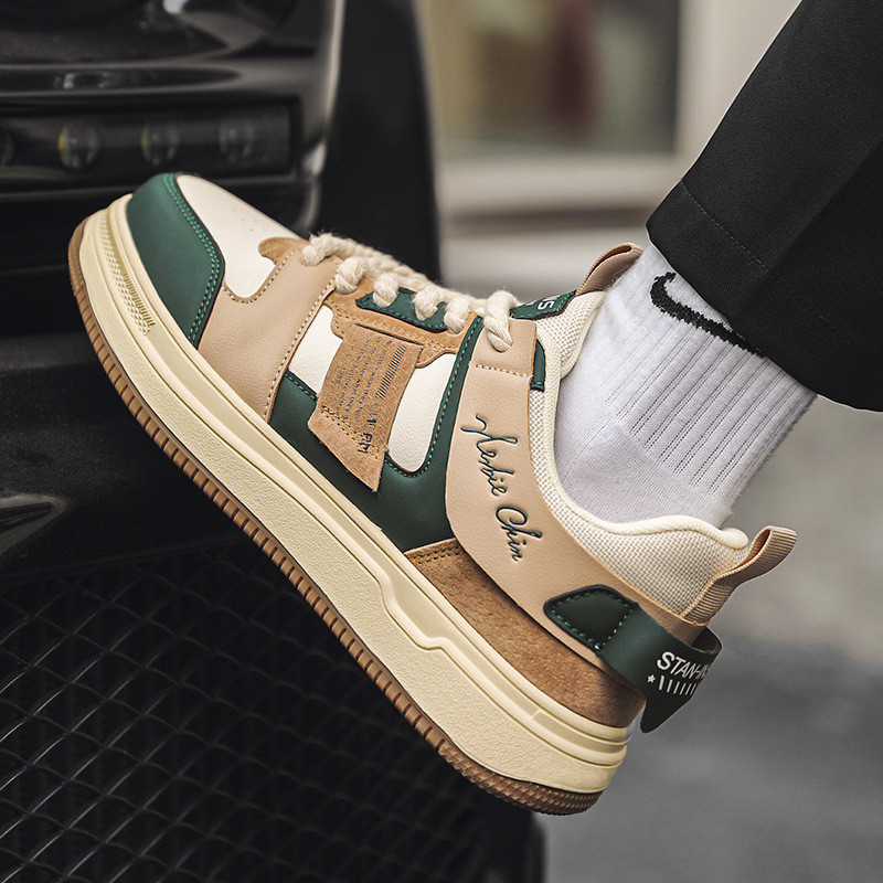 Kevad-sügis Pruunid Tursked meeste vabaajajalatsid Mood Kvaliteetsed Disainertossud Meeste Mugavad meeste tossud