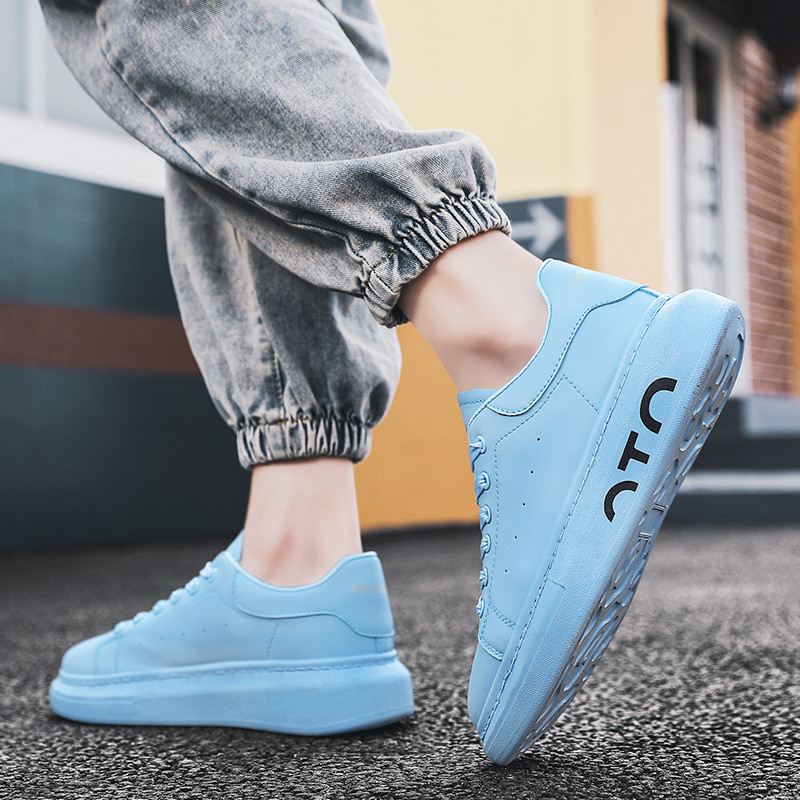 2023. aasta kevadsuvi sinised meeste paksud kingad, hingavad kerged nahast tossud, meeste rula-mood vabaajajalatsid meestele