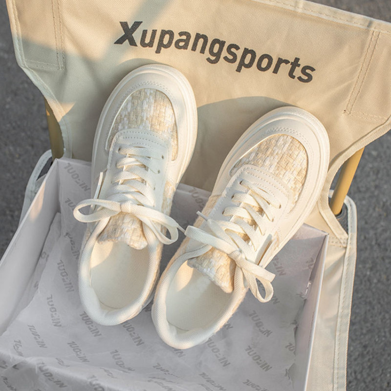 Πλατφόρμα Λευκά Παπούτσια Γυναικεία 2022 Summer Mesh Sports Casual Παπούτσια με κορδόνια Ευέλικτα αντιολισθητικά παπούτσια για τρέξιμο Sapatos Vulcanizados