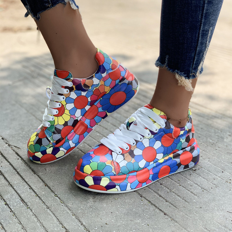 2023 Hot Sale Cipele za žene Ženske vulkanizirane cipele Jesenske cipele s okruglim prstima Mješovite boje Ženske tenisice s platformom