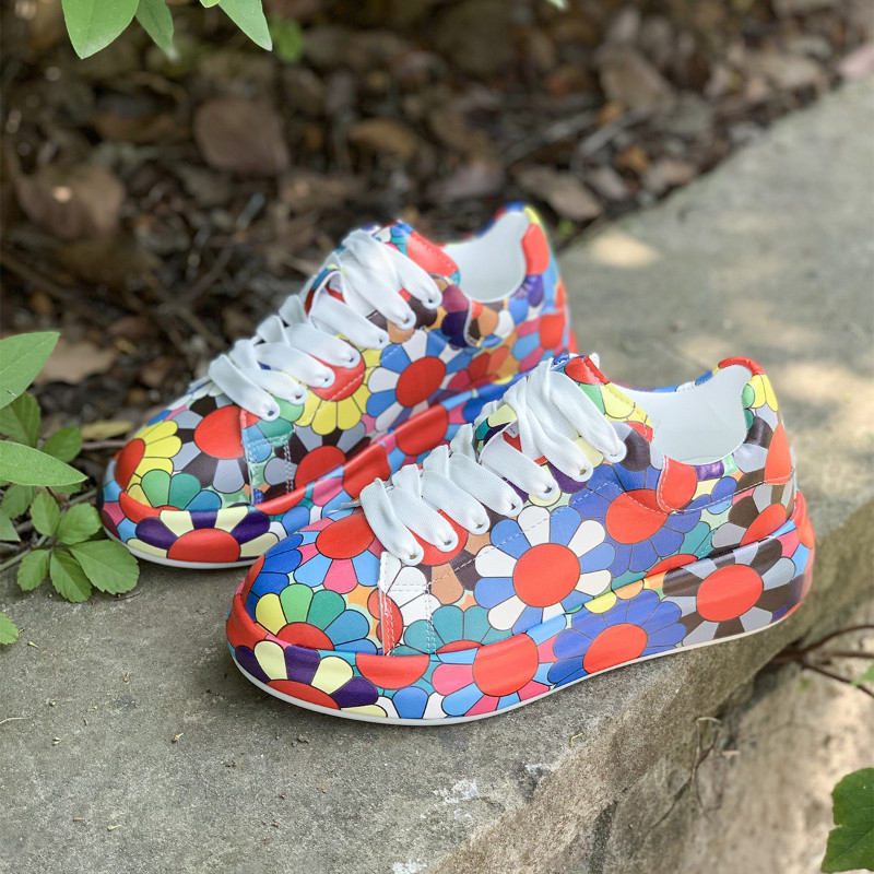 2023 Hot Sale Cipele za žene Ženske vulkanizirane cipele Jesenske cipele s okruglim prstima Mješovite boje Ženske tenisice s platformom