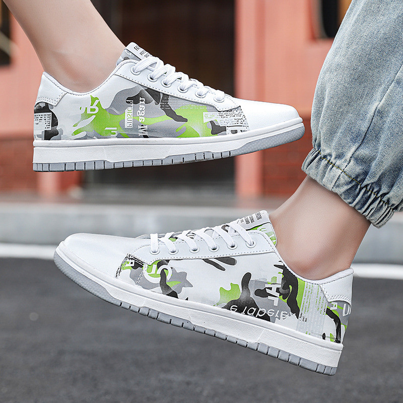 Nove modne muške tenisice s grafitima za 2022., velika veličina 47, prozračne PU ležerne cipele, muške ravne cipele, niske uniseks tenisice, muške basket homme