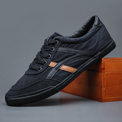 Potpuno nove muške platnene cipele za slobodno vrijeme proljeće ljeto Modne ravne cipele na vezanje na pruge Trend ravne cipele Udobne muške natikače