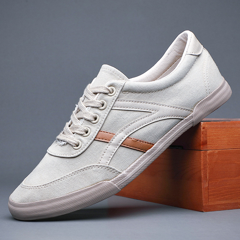 Potpuno nove muške platnene cipele za slobodno vrijeme proljeće ljeto Modne ravne cipele na vezanje na pruge Trend ravne cipele Udobne muške natikače