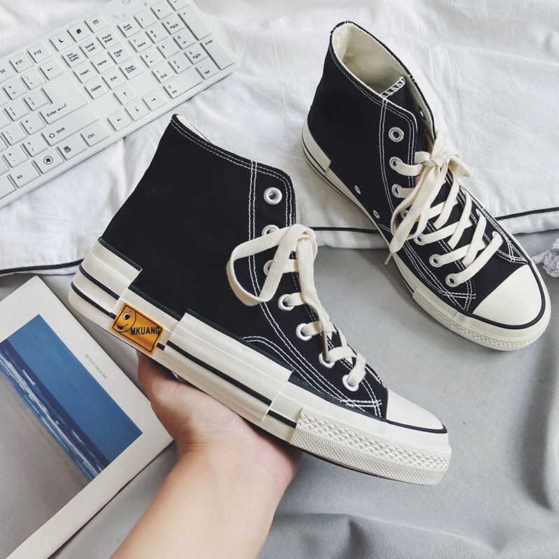 Nauji, 2023 m. vyriški laisvalaikio drobiniai batai Klasikiniai aukštos viršūnės retro vienspalviai šauni riedlenčių batai Lengvi mados tendencijos plokšti batai