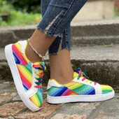 Naiste lõuendist kingad 2024 Uued vikerkaare disainiga lõuendijalatsid Naiste kerged paeltega vabaajajalatsid Graffiti lamedad kingad Zapatos Mujer