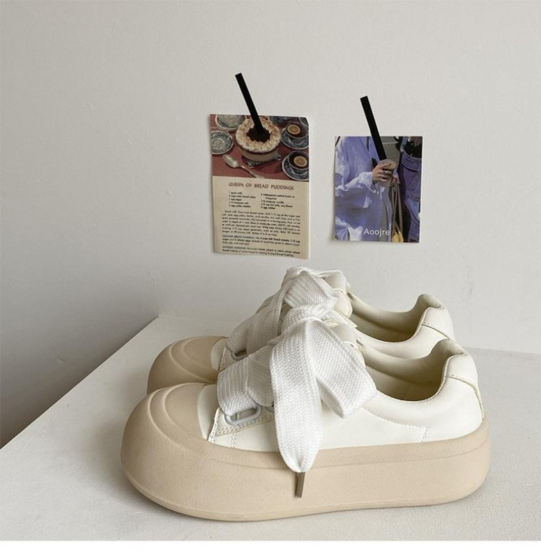 Λευκό ροζ μεγάλο κεφάλι με χοντρό κάτω μέρος Γυναικεία παπούτσια Casual μόδα Ελαφρύ παπούτσι ψωμιού πλατφόρμας