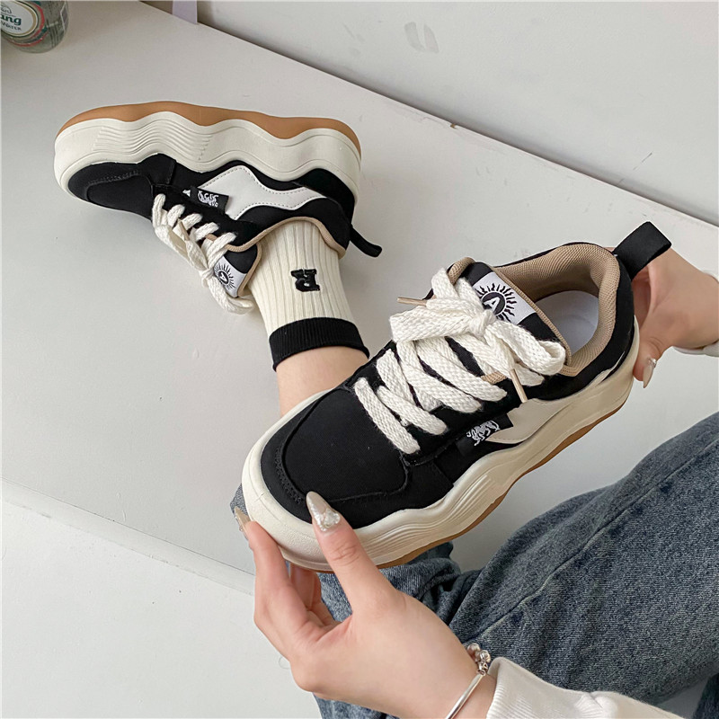 Vabaaja tossud Mood Ehtsad segavärvilised tossud 2023. aasta kevad-sügisjalatsid naistele hingavad spordijalatsid