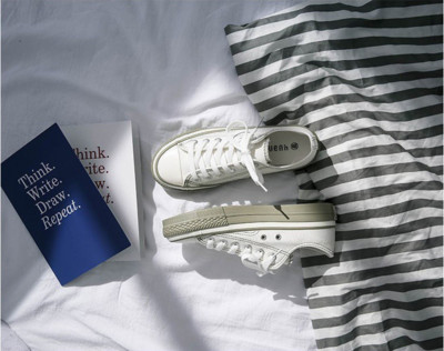 Λευκά γυναικεία καλοκαιρινά αθλητικά παπούτσια Γυναικεία casual παπούτσια Καμβάς Βουλκανιζέ Παπούτσια Flats Φοιτητικά παπούτσια υπέροχες εσπαντρίγιες τένις