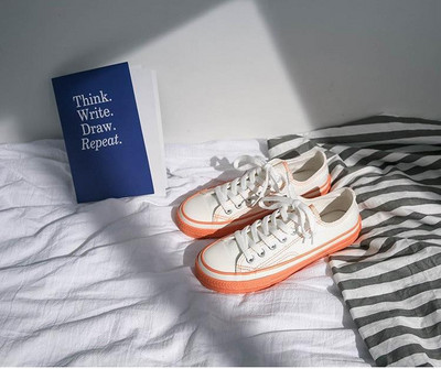 Λευκά γυναικεία καλοκαιρινά αθλητικά παπούτσια Γυναικεία casual παπούτσια Καμβάς Βουλκανιζέ Παπούτσια Flats Φοιτητικά παπούτσια υπέροχες εσπαντρίγιες τένις