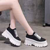 Λευκή πλατφόρμα Γυναικεία παπούτσια Vulcanize Ανελκυστήρας Καμβά Παπούτσια Zapatillas Mujer Αύξηση ύψους Παπούτσια Casual Sneakers Γυναικεία