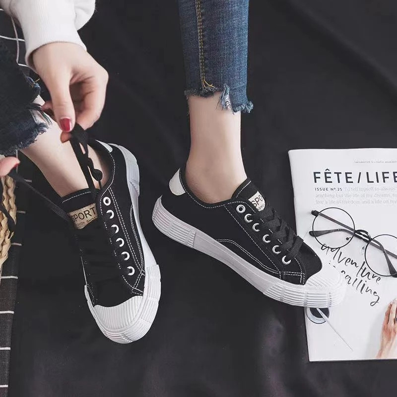 Mood Denim Tossud Naiste vabaajajalatsid Hingavad tossud Canvas Kingad naistele Paelad jalatsid Zapatillas Hombre Summer