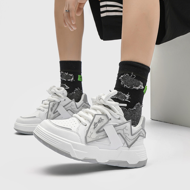 Meeste tossud vabaaja spordijalatsid meestele Kerged PU-nahast mugavad nööriga valged tennised Zapatillas Hombre