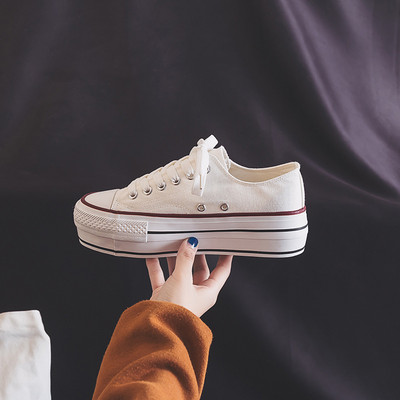 Vulkaniseeritud lõuendist kingad naistele Tossud vabaaja platvormid Mood mustad valged naiste tossud paksu tallaga