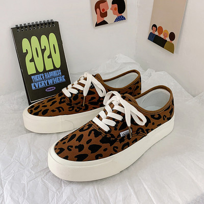 Leopardist lõuendist kingad naiste platvormtossud armsad roosad leopardimustrilised naiste kingad Mood üliõpilaste suure varba kingad Zapatos Mujer