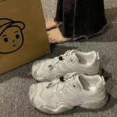 Vintage ležerne tenisice Ženska sportska obuća Harajuku dizajnerske ravne tenisice Ženska siva atletska obuća