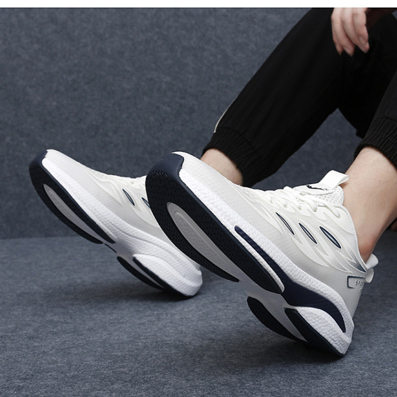 2023. aasta kuum müük Meeste kevad-sügis uued võrkkangast hingavad spordijalatsid Mitmekülgsed pehme tallaga libisemisvastased igapäevased meeste kingad