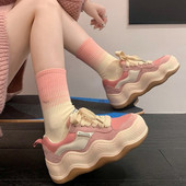 Y2K naiste Korea vabaaja Kawaii spordijalatsid Tossud Vintage Athletic Platform Tennis Kingad Tursked paksu kontsaga tossud Lamedad kingad