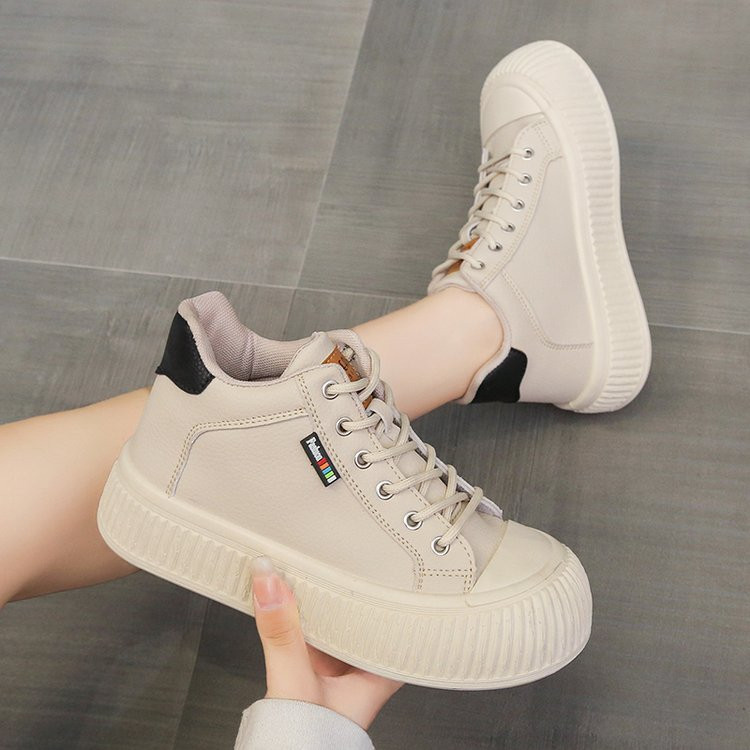 Modne ženske sportske cipele s platformom za 2023. Jesenske modne kratke čizme Ženske visoke ravne sportske cipele Sve za ležernost