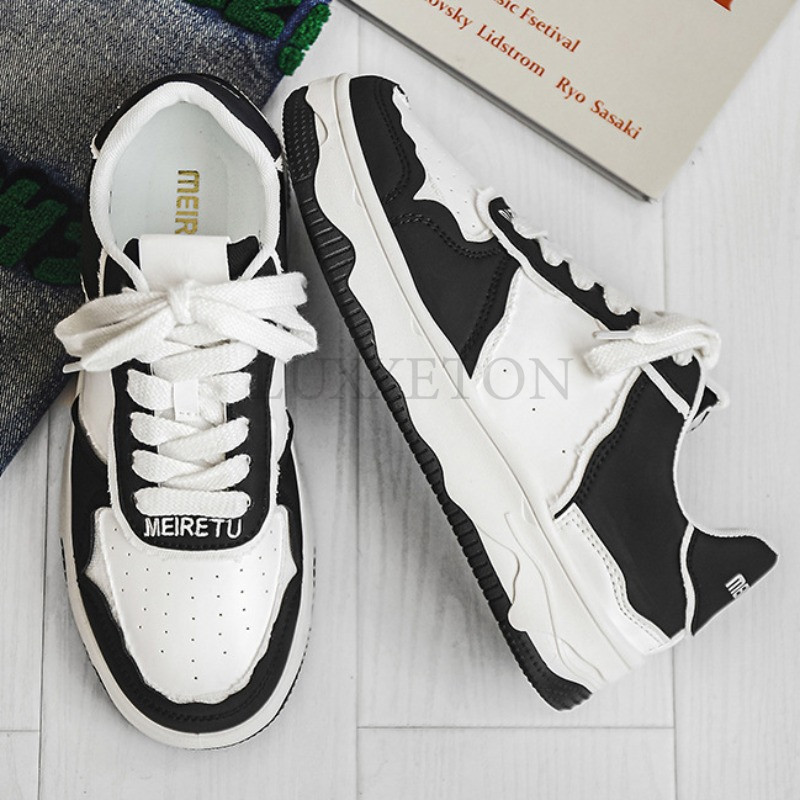 Tossud Meeste võrgust hingavad jooksuspordijalatsid Unisex kerged pehmed paksu talla auguga paarisjalatsid Sportlikud tossud meeste kingad