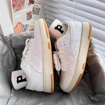 Γυναικεία πάνινα παπούτσια μόδας φθινοπώρου 2023 Νέο σχέδιο με κορδόνια πλατφόρμα Vulcanized παπούτσια Επώνυμα σχέδια Casual Couples Street Canvas παπούτσια