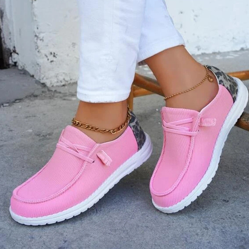 2022. aasta uued naiste vulkaniseeritud kingad, kerged lamedad kingad, suures suuruses paeltega hingavad kevad-sügis tossud. Müüa hästi naiste kingi